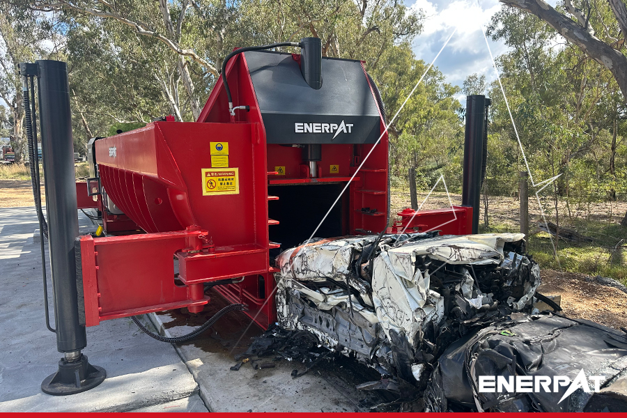 客户现场 900x600--4.7-7(1)