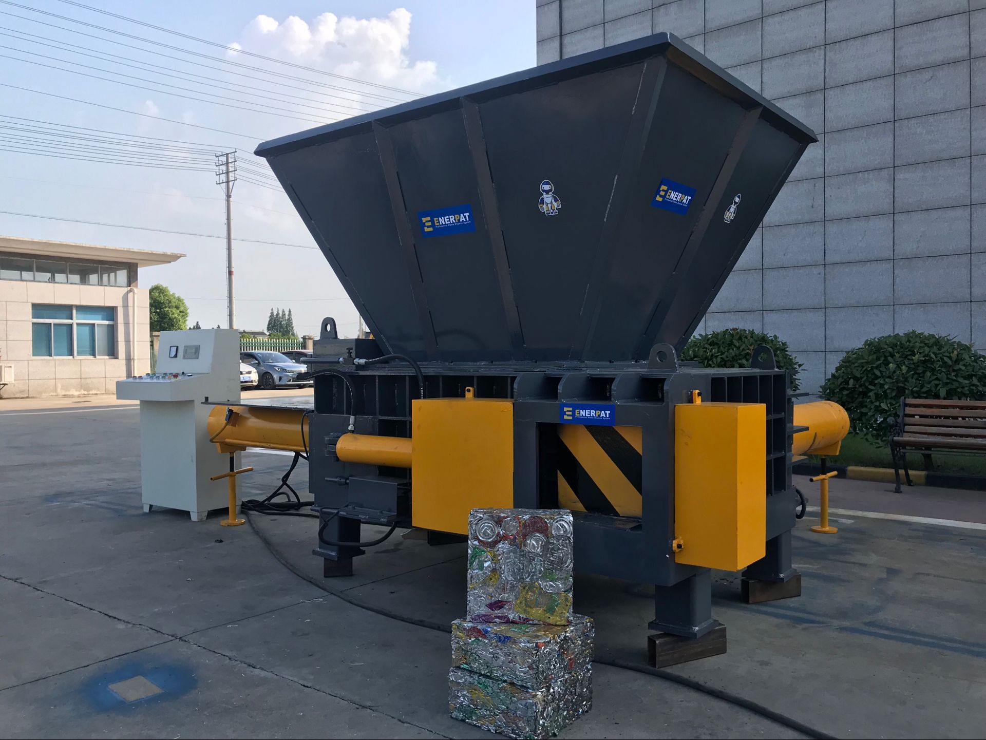 Universal High Quality Metal Baler Supplier for Aluminum Can
