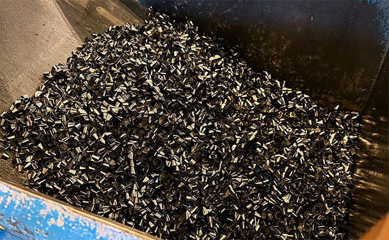Metal chips