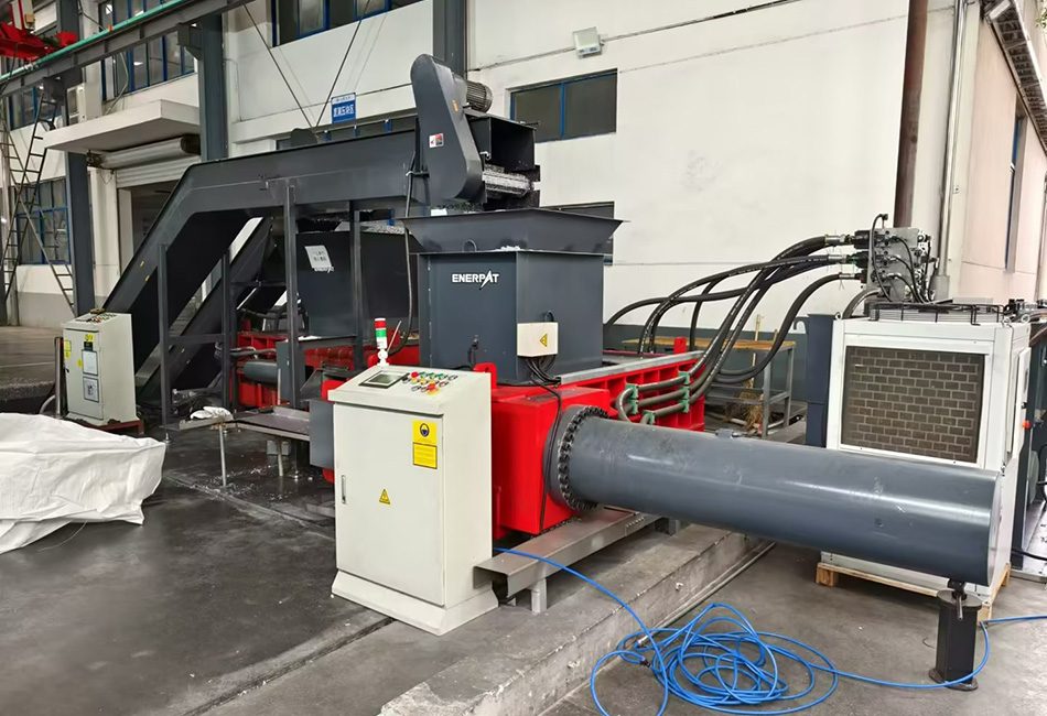 Enerpat Hopper-Style Automatic Metal Baler