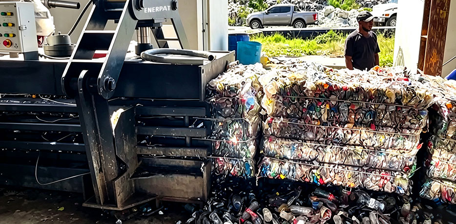 Bale Control, Tying and Discharge