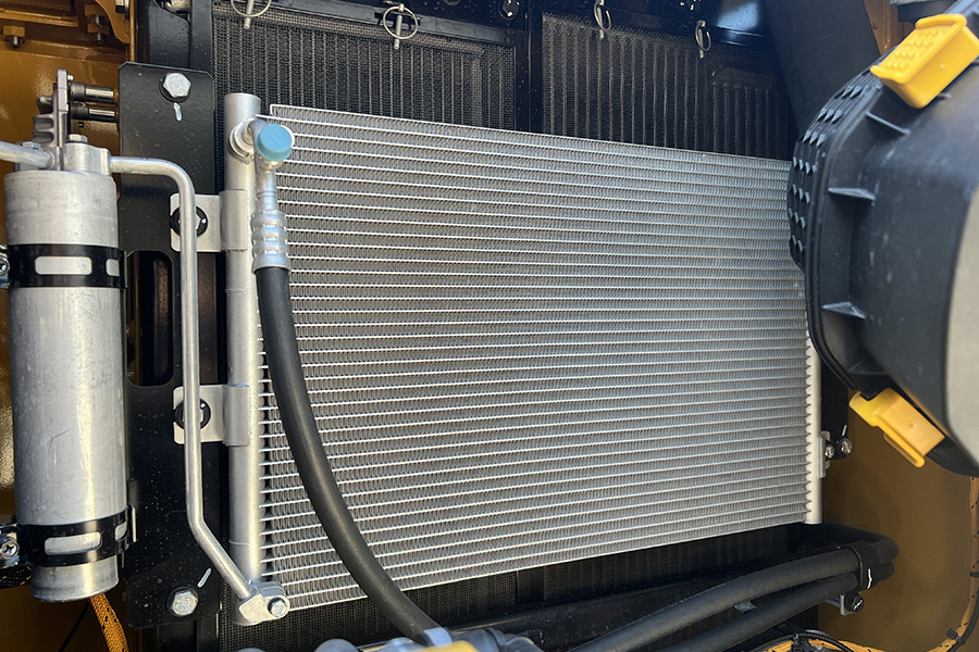 Unique Engine Cooling System