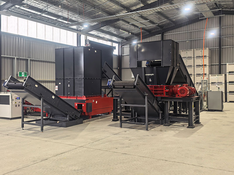 261012-ENERPAT-AMB-H2014-250-Metal-Scrap-Baler-&amp;-MSB-E1200-Dual-Shaft-Shredder-Installed2.jpg