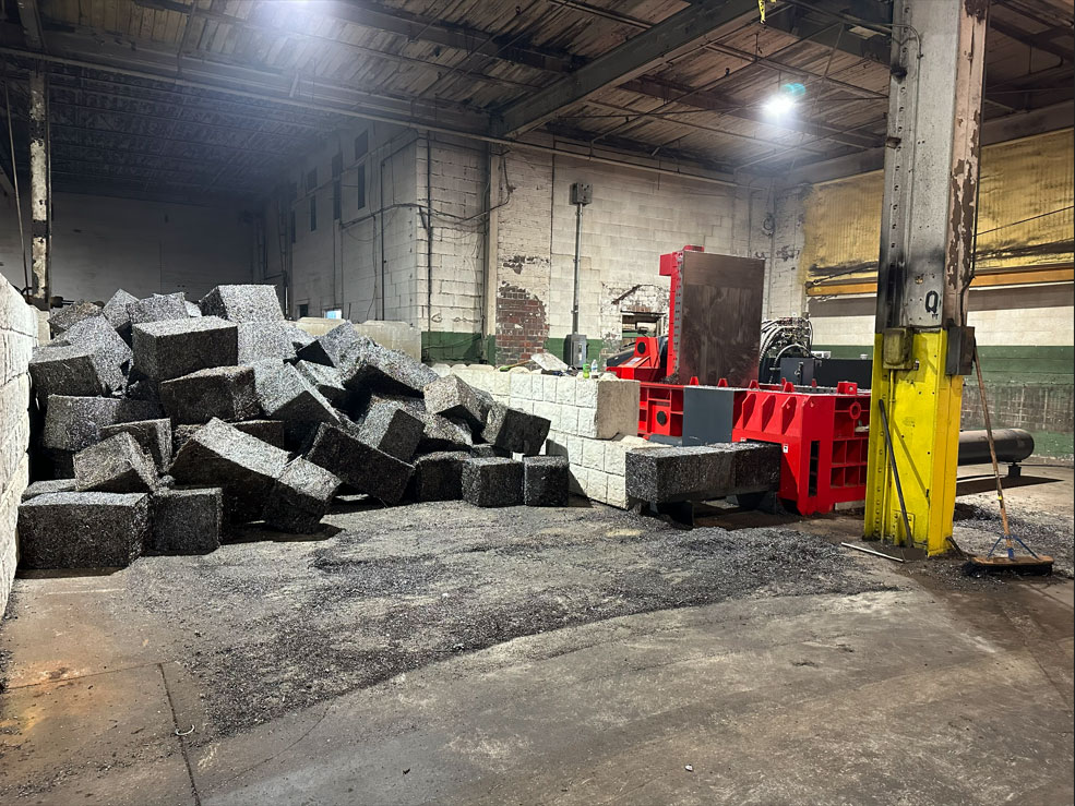 metal baling machine