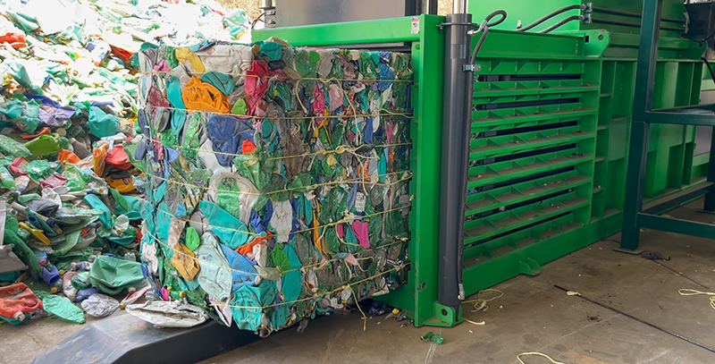 Closed Door Plastic&nbsp;Baler