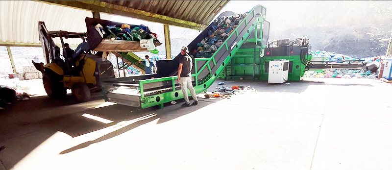 Closed Door Horizontal Baler