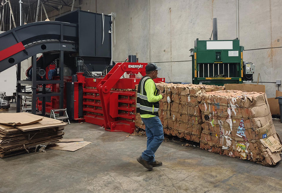 Horizontal Hydraulic Baler