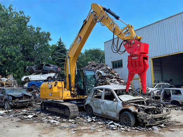 Car Shear Car Dismantler Excavator