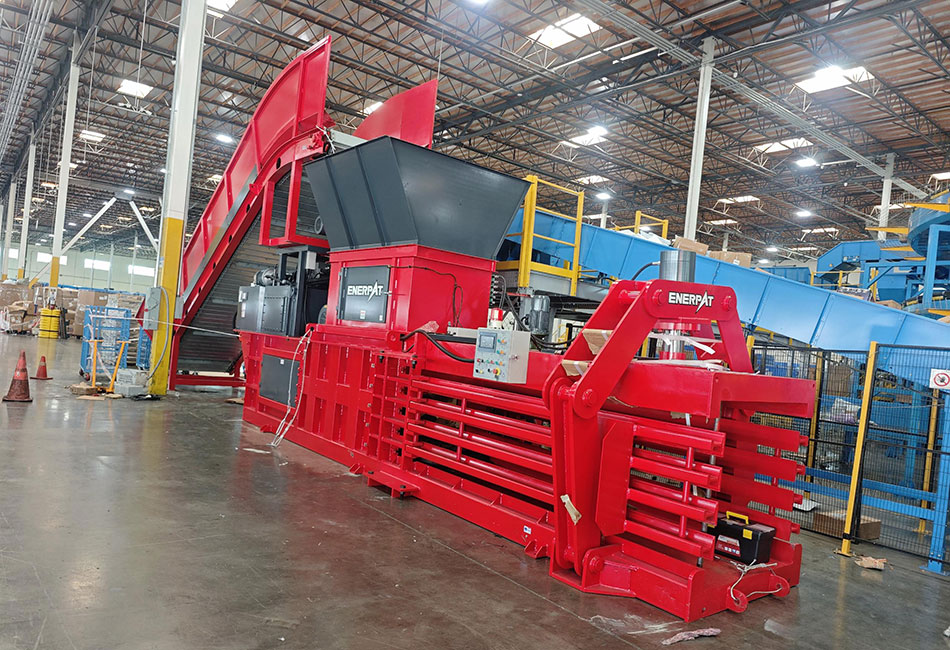Horizontal Hydraulic Baler