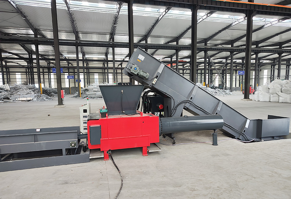 Enerpat Hopper-Style Automatic Metal Baler